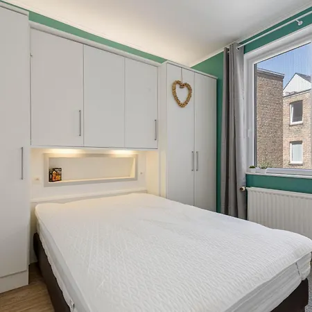 Apartman Lakm 0101 - Prachtig Gerenoveerd Zonnig In Stijlvol Gebouw Op 50 Meter Het De Panne